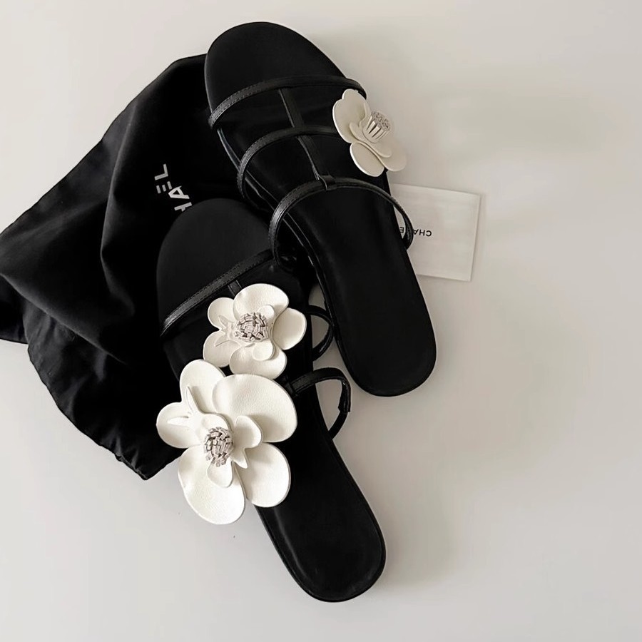 Sepatu Baru Musim Panas untuk  - Summer Clothing Modest ulasan dan harga
