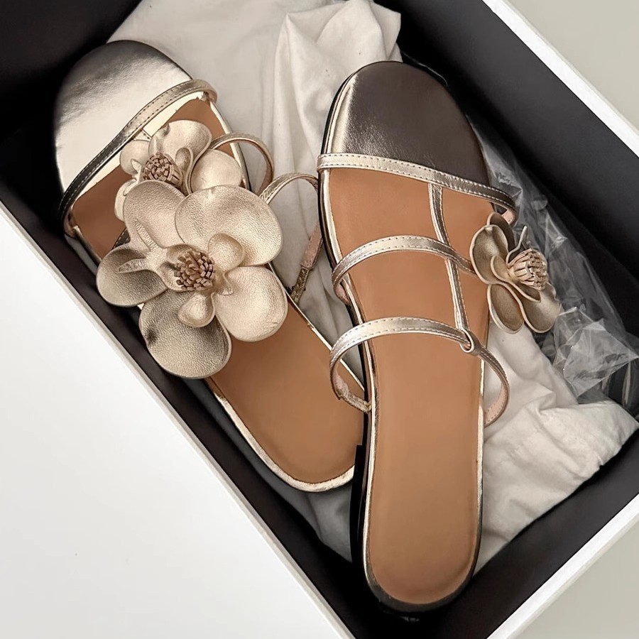 Sepatu Baru Musim Panas untuk  - Summer Clothing Modest ulasan dan harga